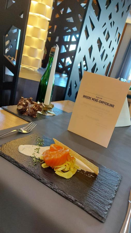 Hotel & Restaurant Bruehler Hof فينتريش المظهر الخارجي الصورة