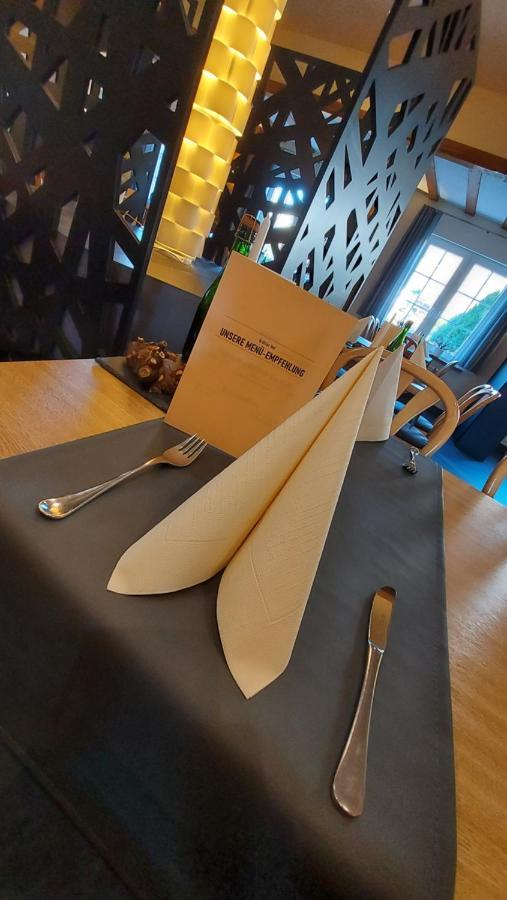 Hotel & Restaurant Bruehler Hof فينتريش المظهر الخارجي الصورة